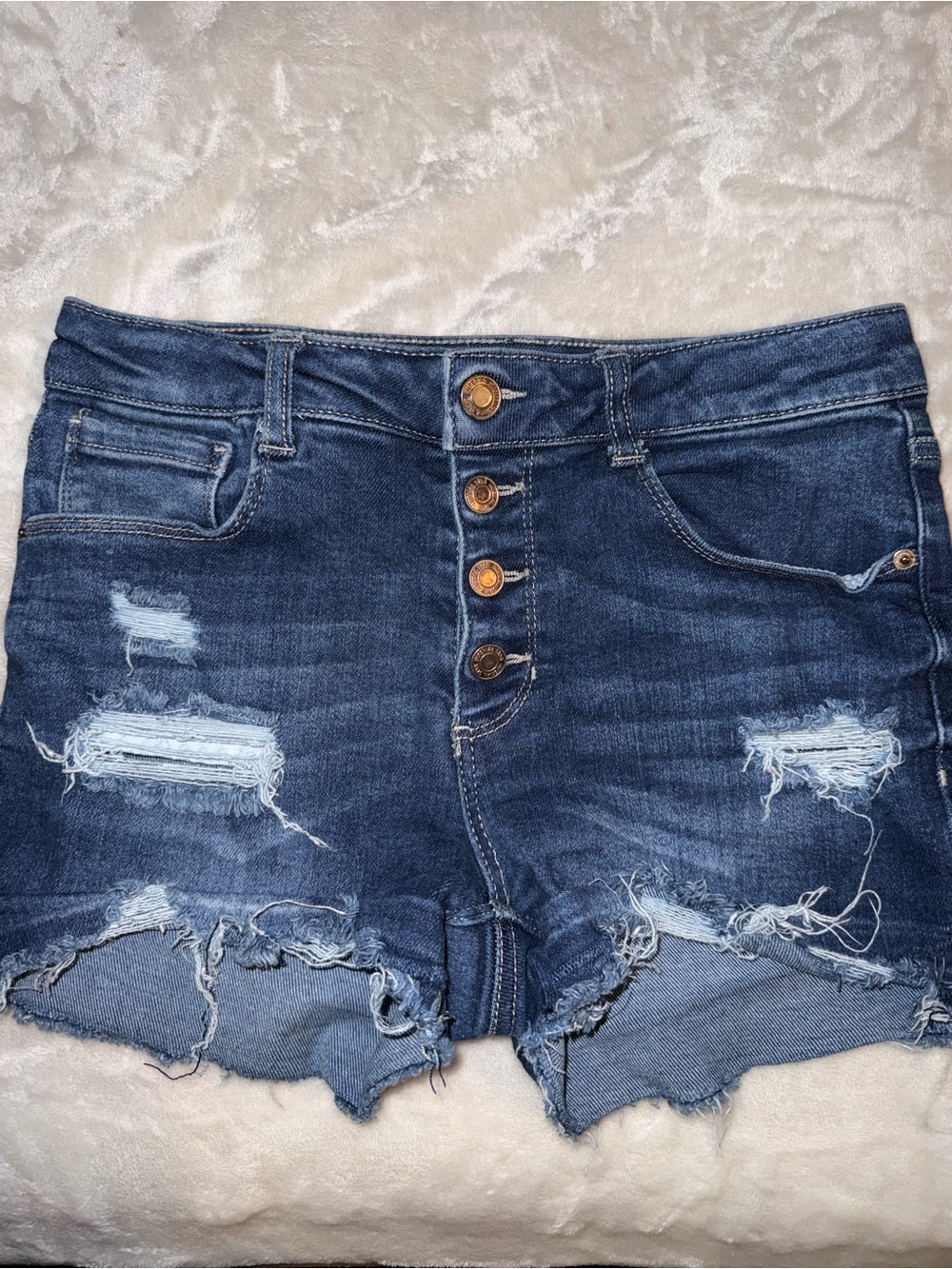 💙Distressed Dark Wash Denim Jean Shorts!
